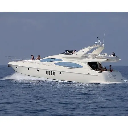 Botel Fantasy Yachting Tourlos