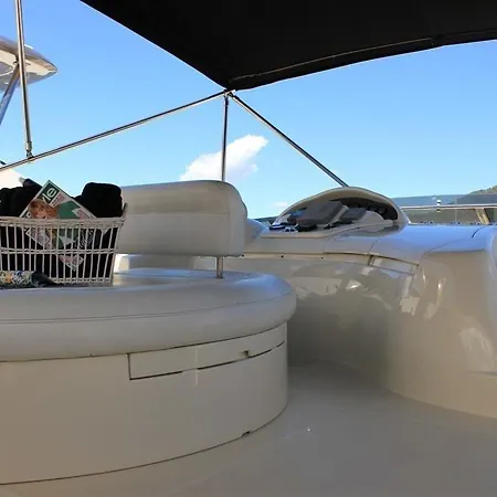 Fantasy Yachting Tourlos