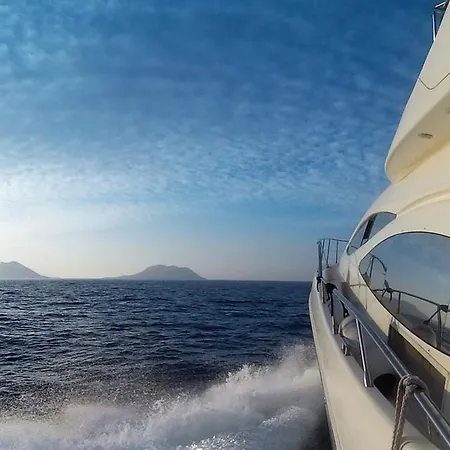 Fantasy Yachting Tourlos